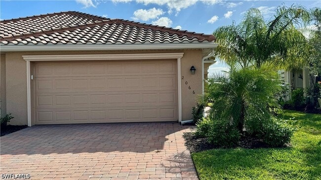 Building Photo - 2066 Tamarron Ln