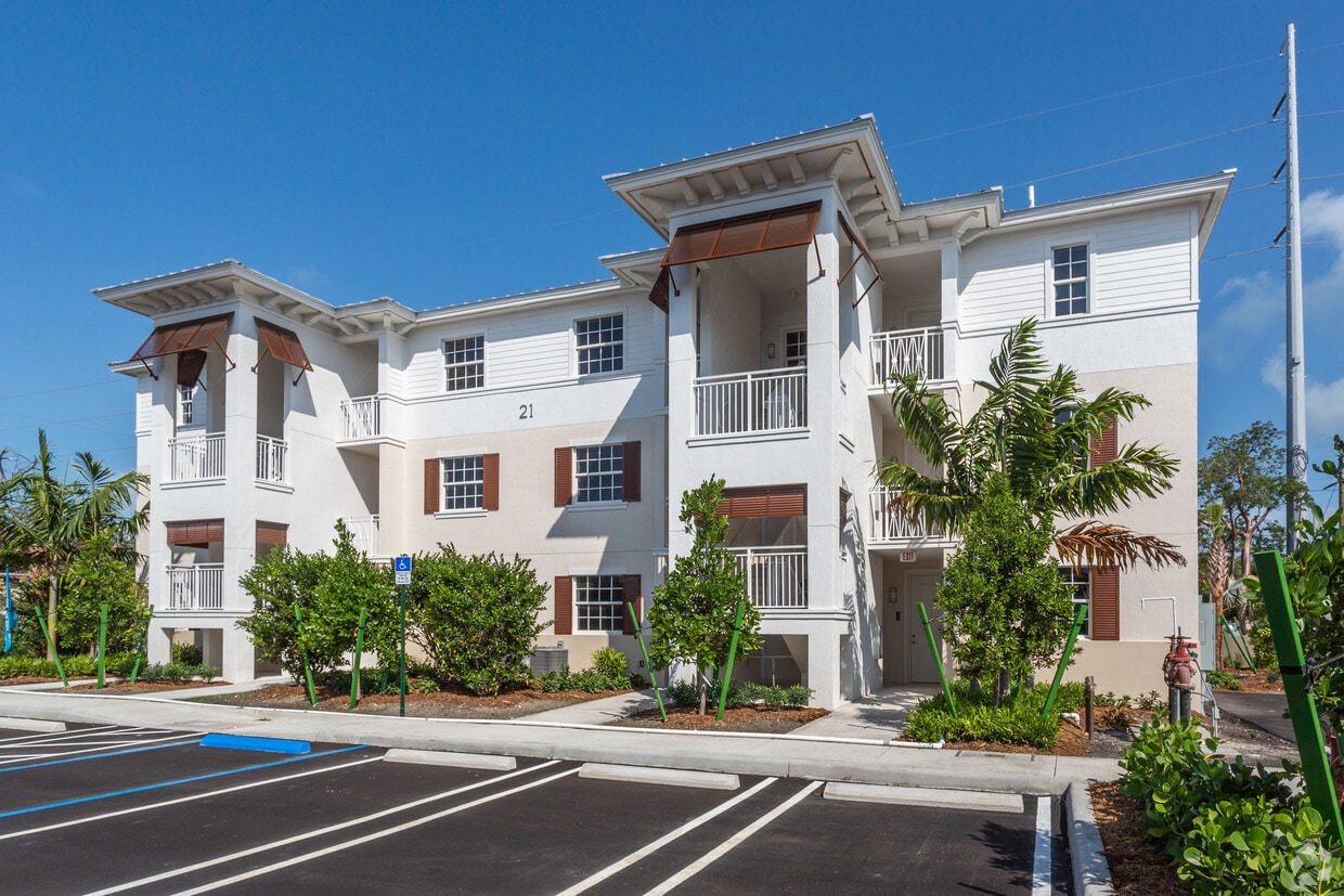 Playa Apartments Key Largo, FL