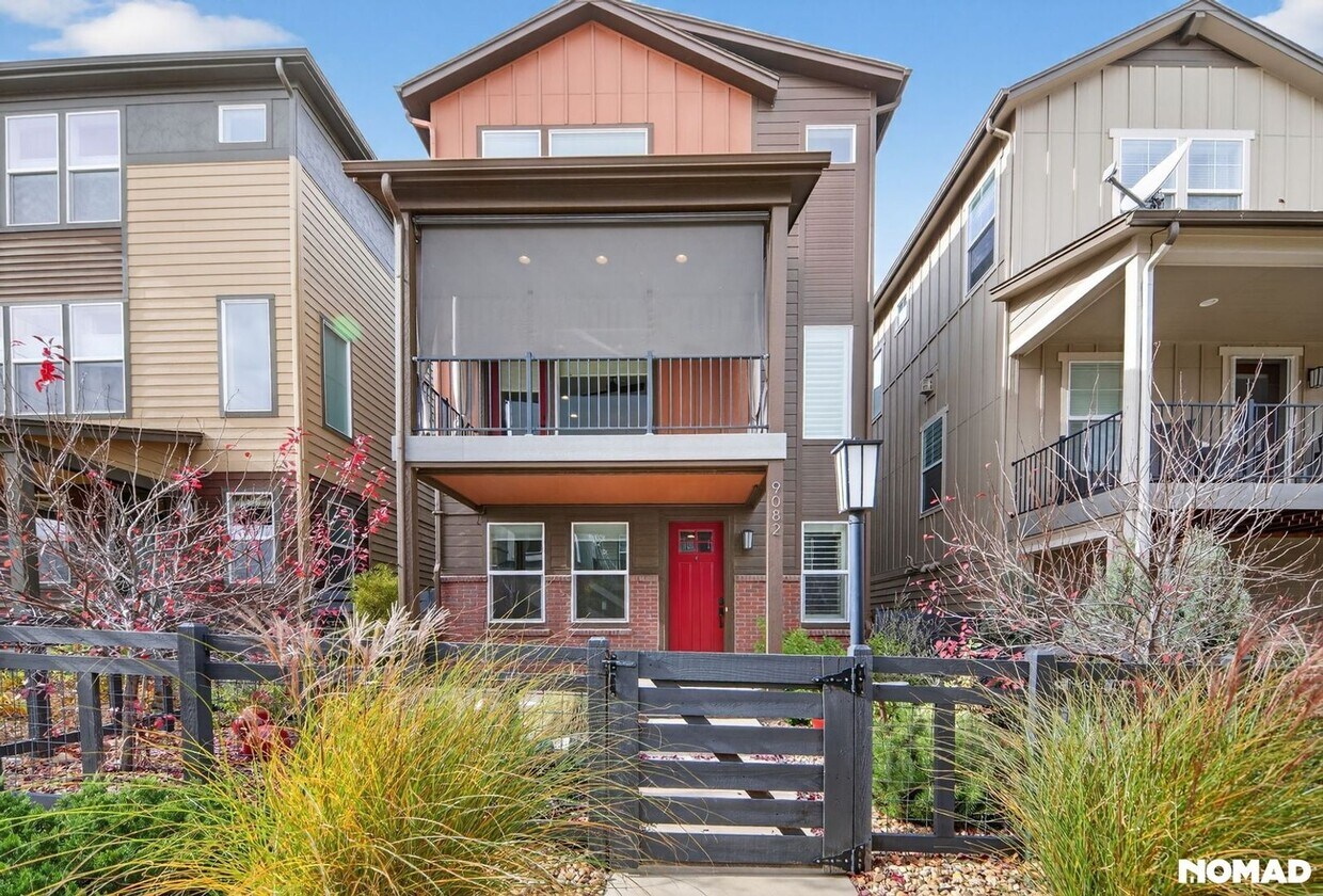 Foto principal - 9082 Delacorte St