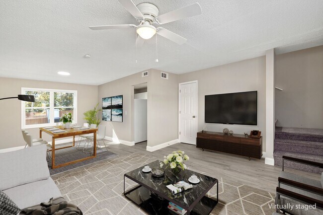 Building Photo - Bright 3-Bedroom, 1-Bath Apartment in Sumter, SC – Pinedale Apartments