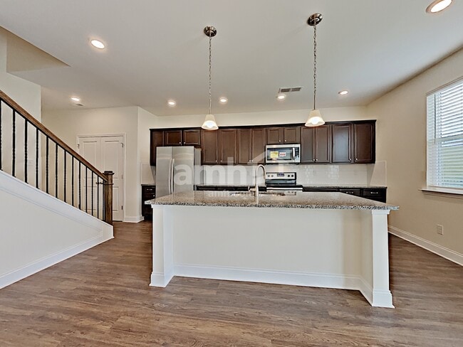 Foto del edificio - 175 Havenbrook Dr