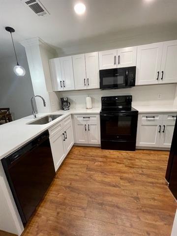 Foto del edificio - 621 Carriagehouse Ln