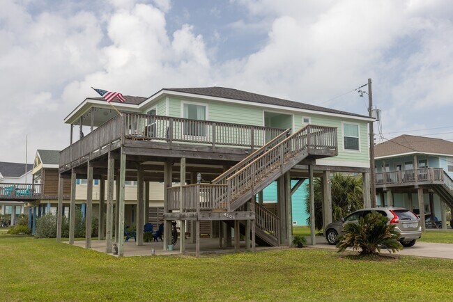 Foto del edificio - 4106 Temprano Dr