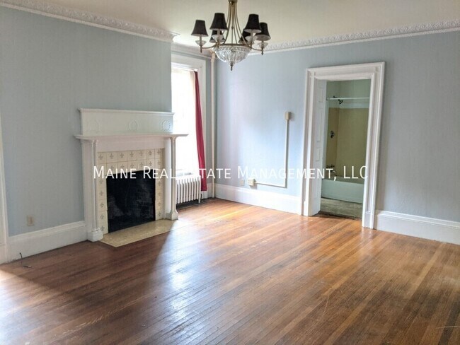 Foto del edificio - 99 Broadway-Apt 4