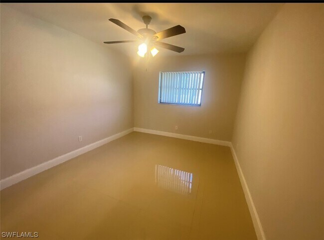 Foto del edificio - 3909 SE 16th Pl