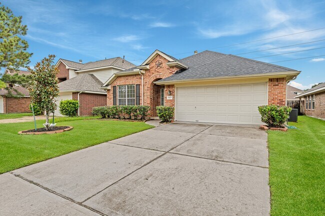 Foto del edificio - 6423 Bonnie Chase Ln