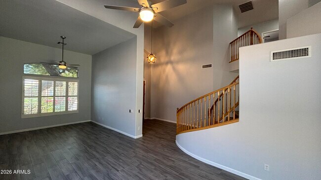 Foto del edificio - 4854 E Libby St