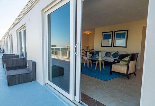 Primary Photo - 2650 S Ocean Blvd
