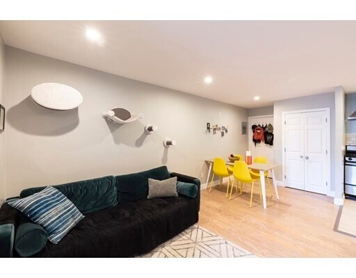 Foto del edificio - 6 Hayes Rd