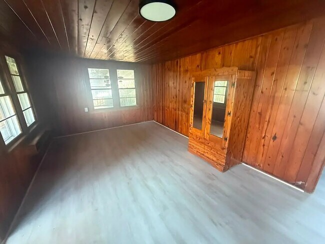 Foto del edificio - 407 16th Ave S