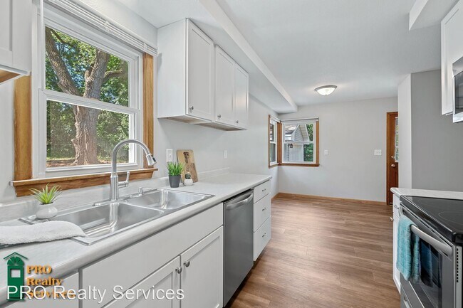 Building Photo - 3 br, 1 bath House - 4672 Morris Lane