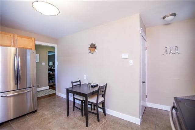 Building Photo - 425 Greenacre Blvd