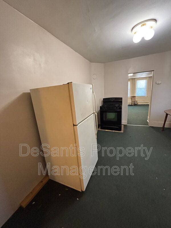 Foto del edificio - 946 Beaver Rd