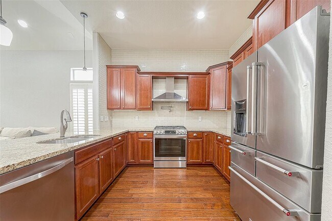 Foto del edificio - 6093 Yale St