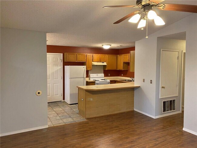 Foto del edificio - 3152 W Wildflower St