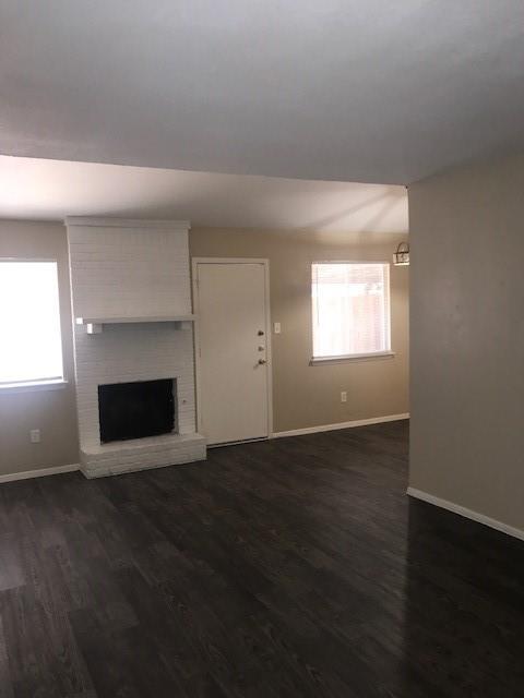 Foto del edificio - 2410 Burleson Ct