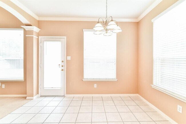 Foto del edificio - 17602 Mescalero Canyon Ln