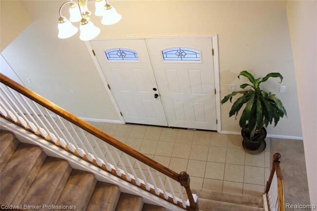 Building Photo - 6586 Carriage Hills Dr