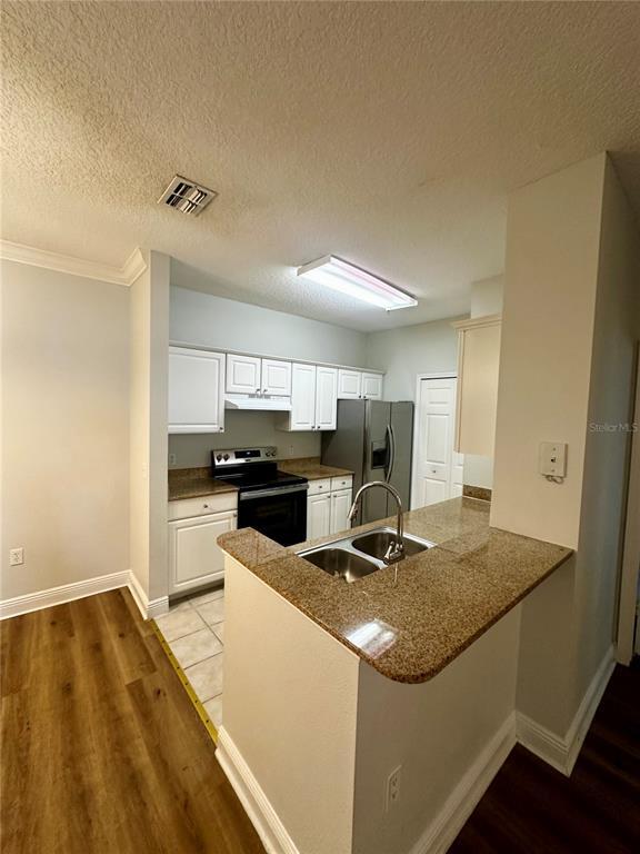 Building Photo - 200 Southern Pecan Cir