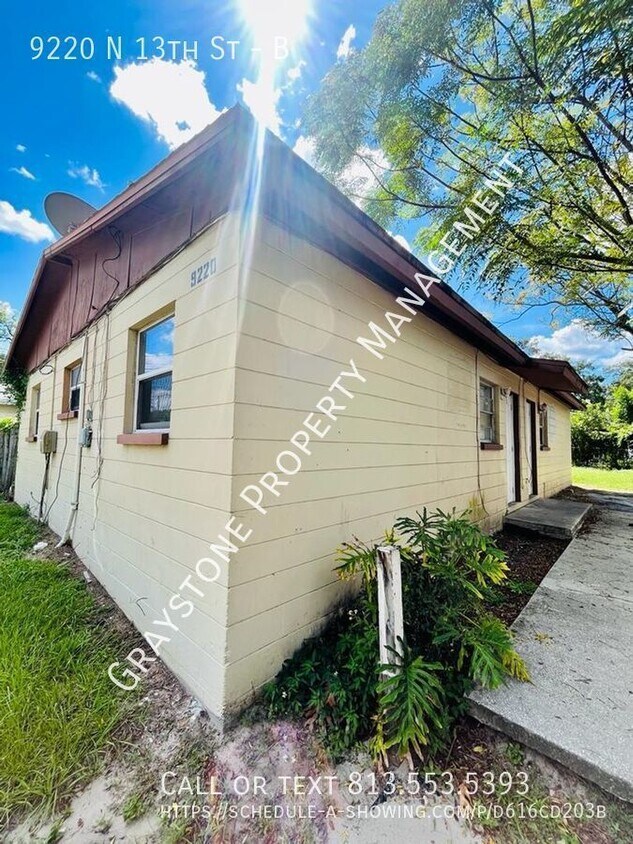 9220 N 13th St Unit B, Tampa, FL 33612 Room for Rent in Tampa, FL