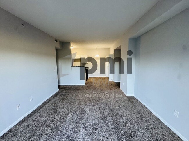 Interior Photo - Jefferson Pointe