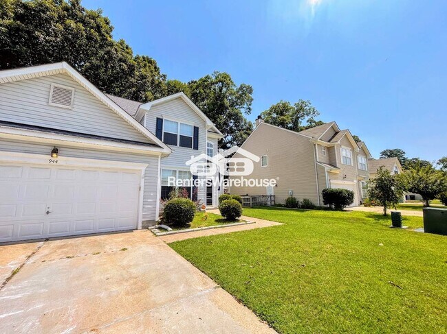 Foto del edificio - 944 Holbrook Dr