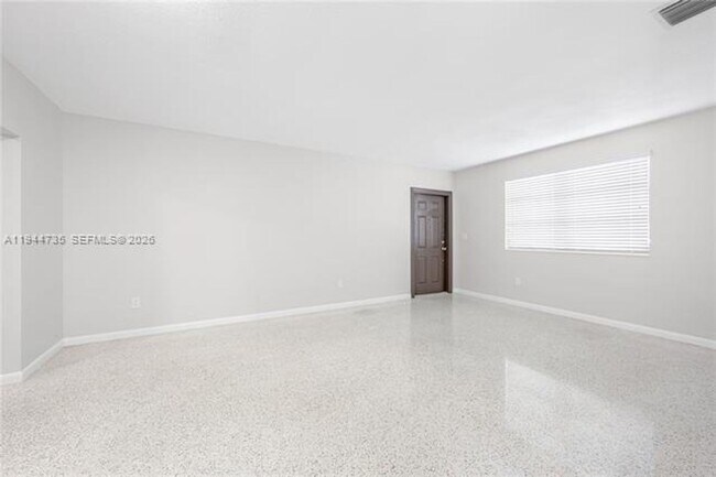 Foto del edificio - 3855 SW 87th Pl