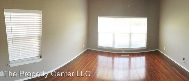 Building Photo - 1710 W Britton Rd