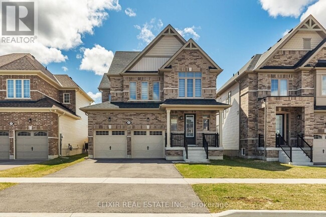 Building Photo - 25 Hennessey Cres