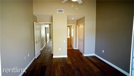 Building Photo - 2 br, 2 bath House - 2084 Laurelwood Ave
