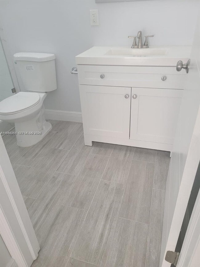 Foto del edificio - 2008 NE 4th Ave