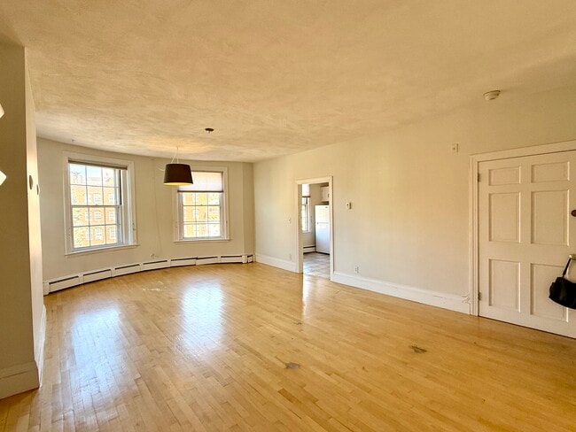 Building Photo - 550 Tremont St