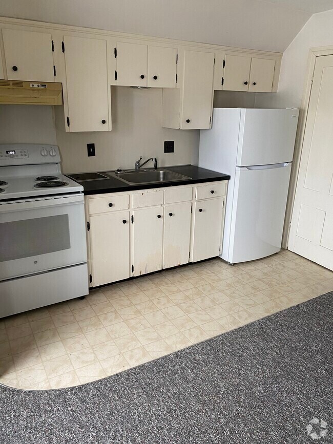 Apartments under 1,300 in Maine Page 2