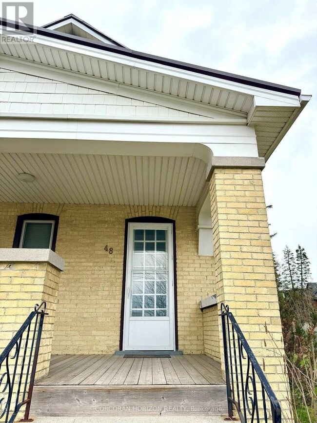 Building Photo - 48 Walter St