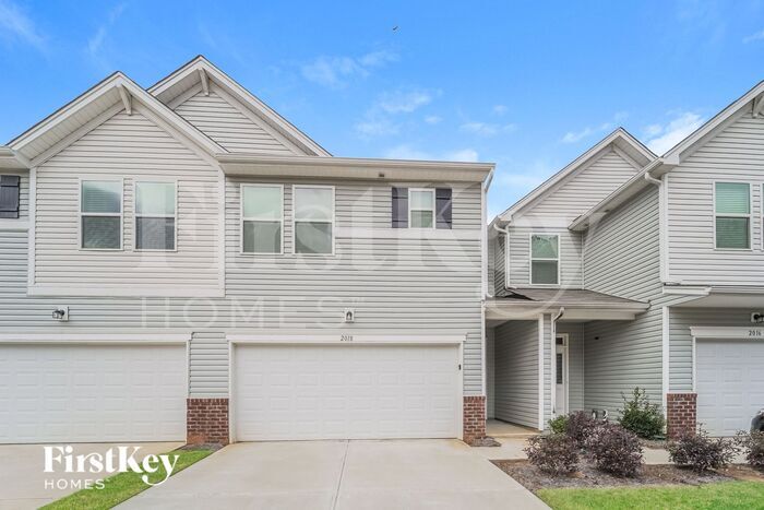 Primary Photo - 2018 Cypress Village Dr NW