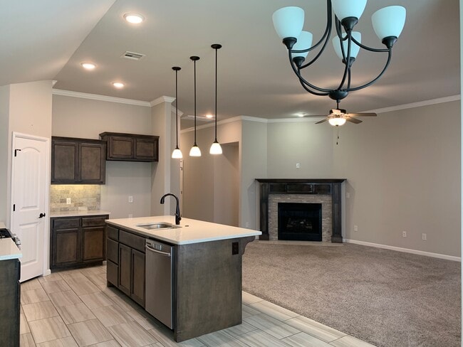 Foto del edificio - 18208 Autumn Grove Dr