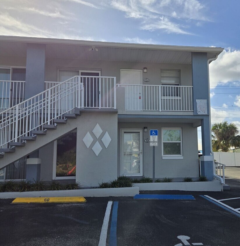 Photo - 432 AUBURN DRIVE, UNIT 204
