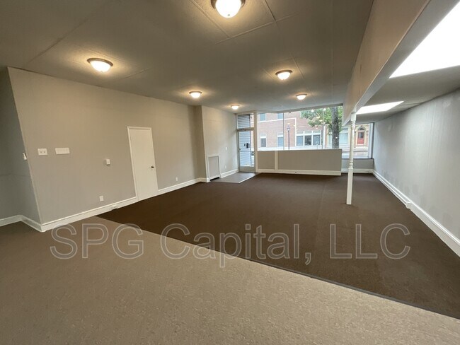 Foto del edificio - 62 E King St