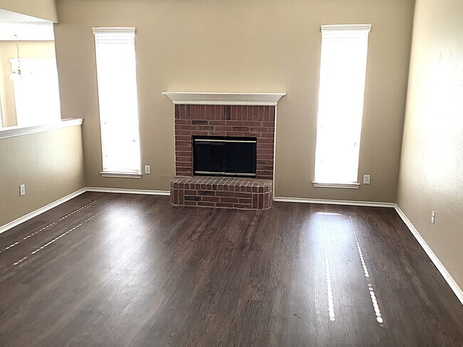 Foto del edificio - 112 Chesterfield Cir