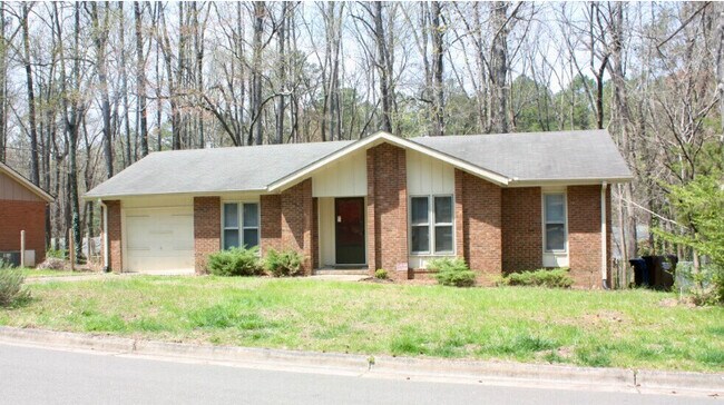 Building Photo - 4004 Inwood Dr