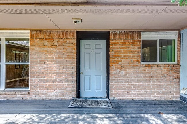 Building Photo - 1529 Wirt Rd
