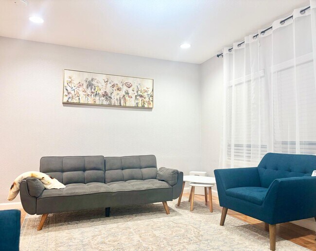 Foto del edificio - 4025 Walker St