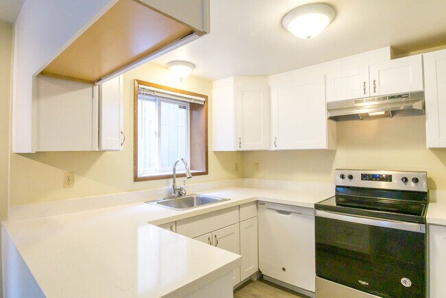 Remodeled Kitchen - 461 N 39th St
