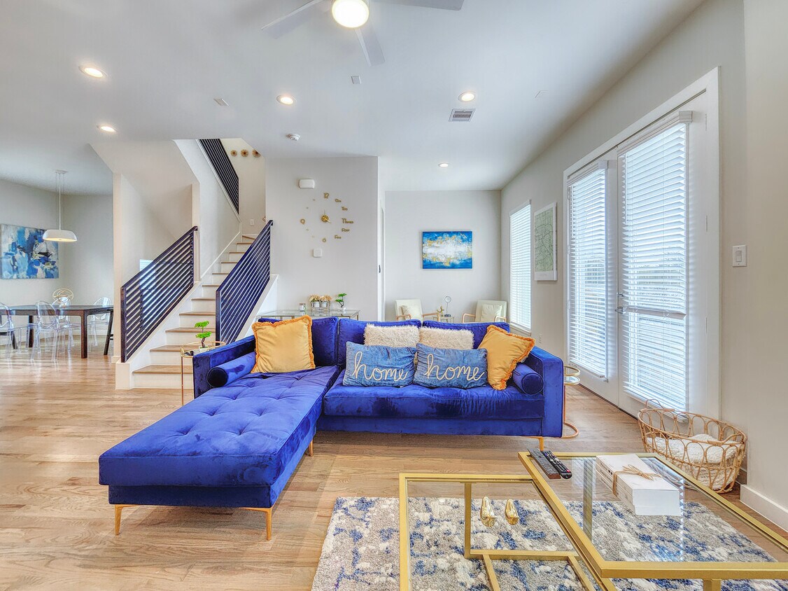 2607 Dennis St, Houston, TX 77004 House Rental in Houston, TX