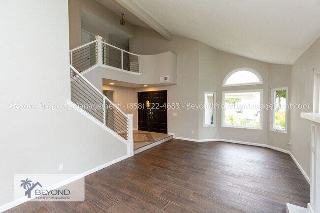 Building Photo - STUNNING  5BR/3BA HOME  MONARCH AT CARMEL ...