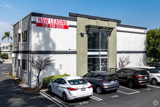 Building Photo - The Marquee Apartments