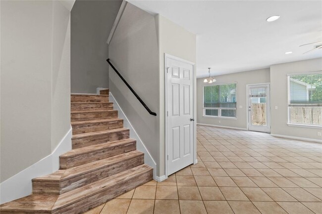 Building Photo - 107 Nelray Blvd