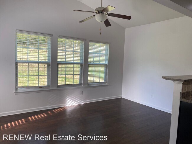 Building Photo - 3 br, 2.5 bath House - 413 Parmley Lane