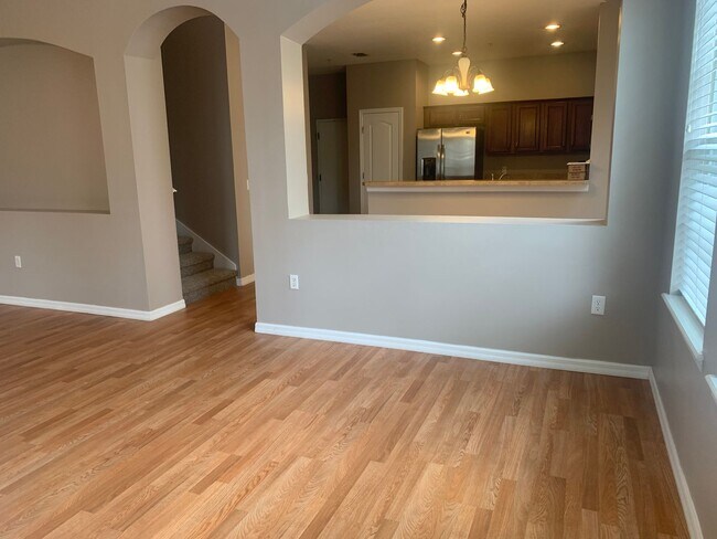 Foto del edificio - 3/2 Condo w/ 2 Car Garage in Harmony, FL