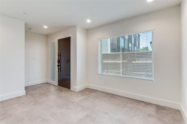 Building Photo - 4517 Munger Ave